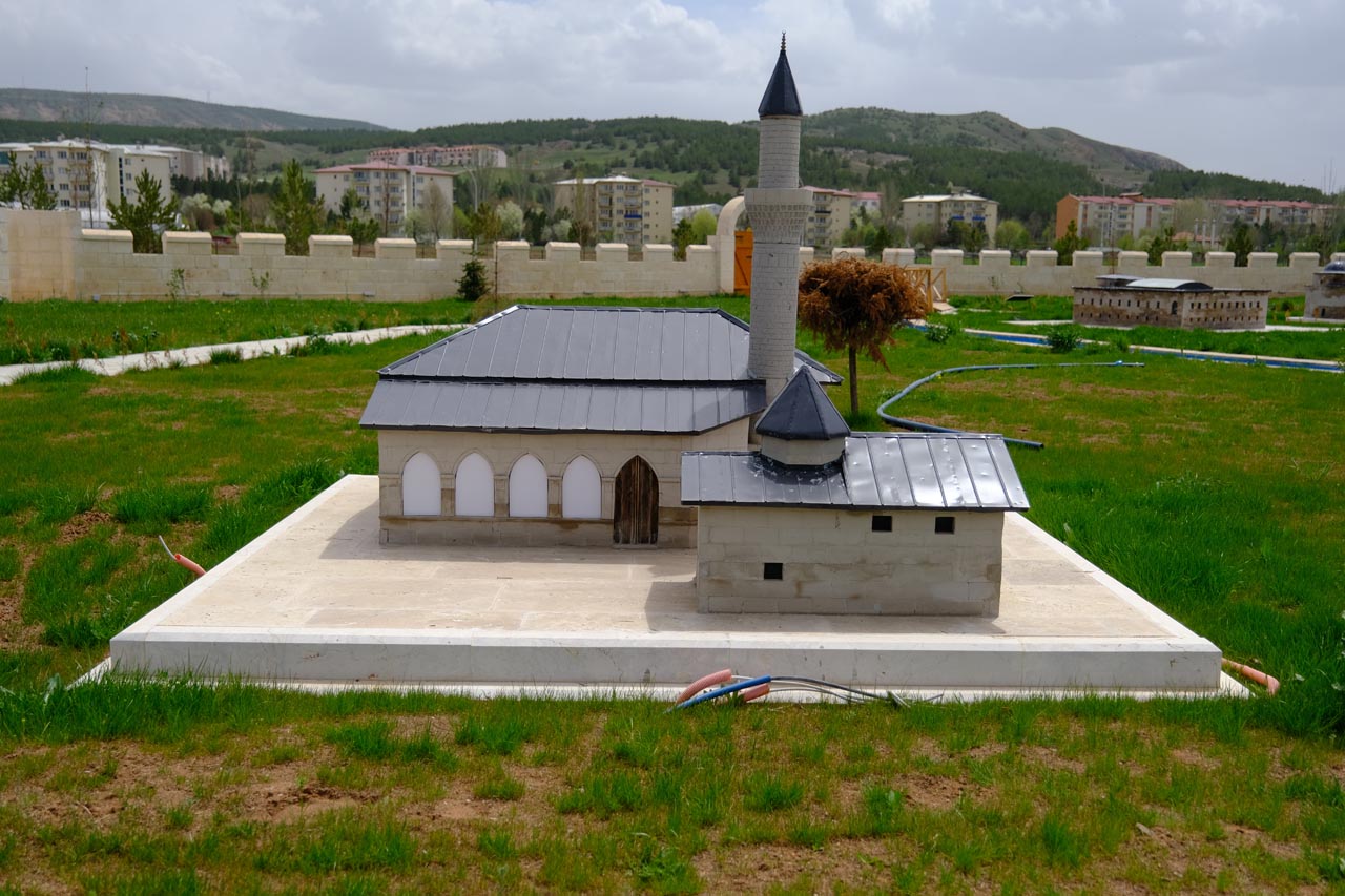 Meydan Camii Haziresi